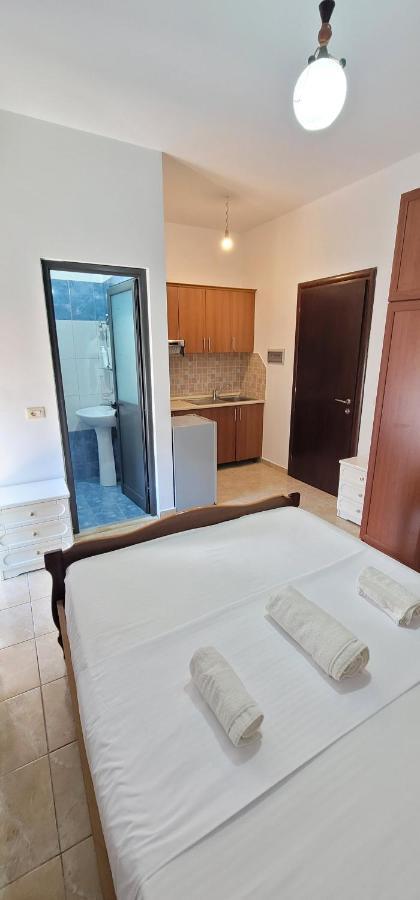 Alsi Rooms Ksamil Extérieur photo